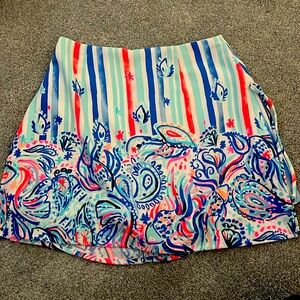 Precious silky Lilly skort with side ties!